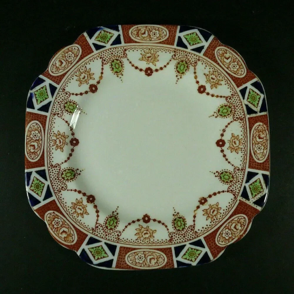 Vintage Rosina Queens 4818 Plate 6½